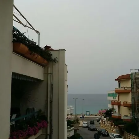 252 Via Udine ガリポリ